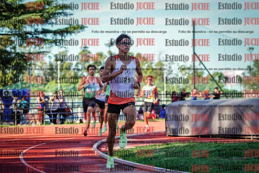 Fotos de los 1500 m llanos de varones