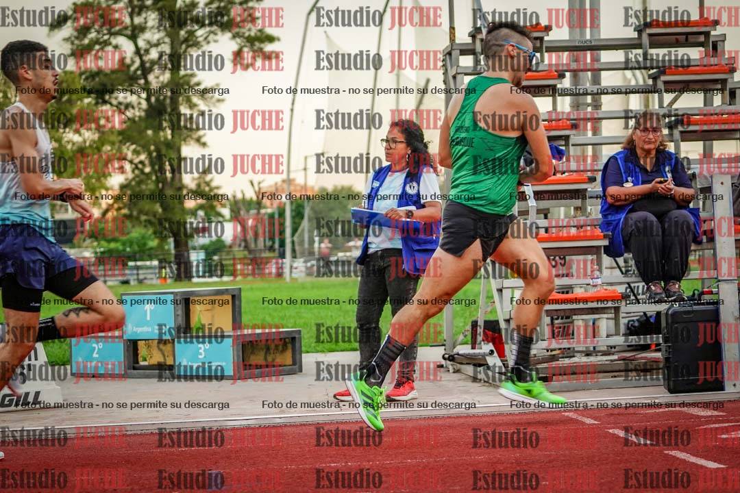 Fotos de los 1500 m llanos de varones