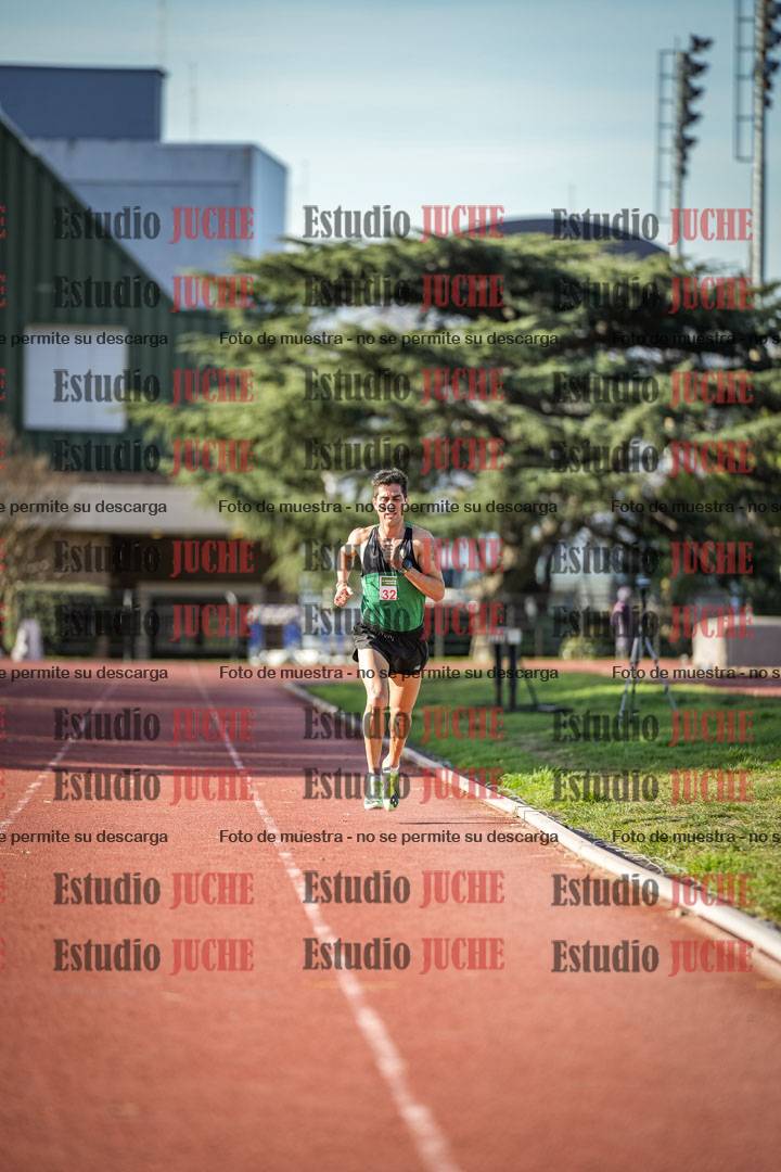 Fotos de los 3000 m llanos de varones