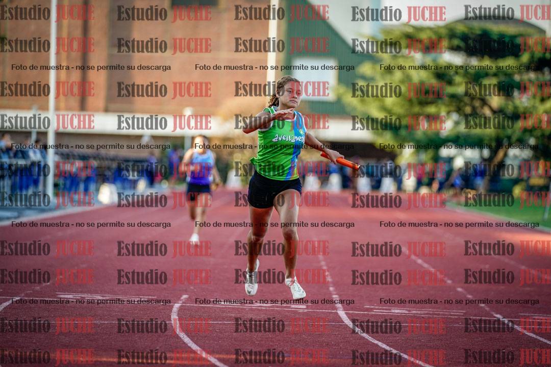 Fotos de los relevos 4x100 m de mujeres