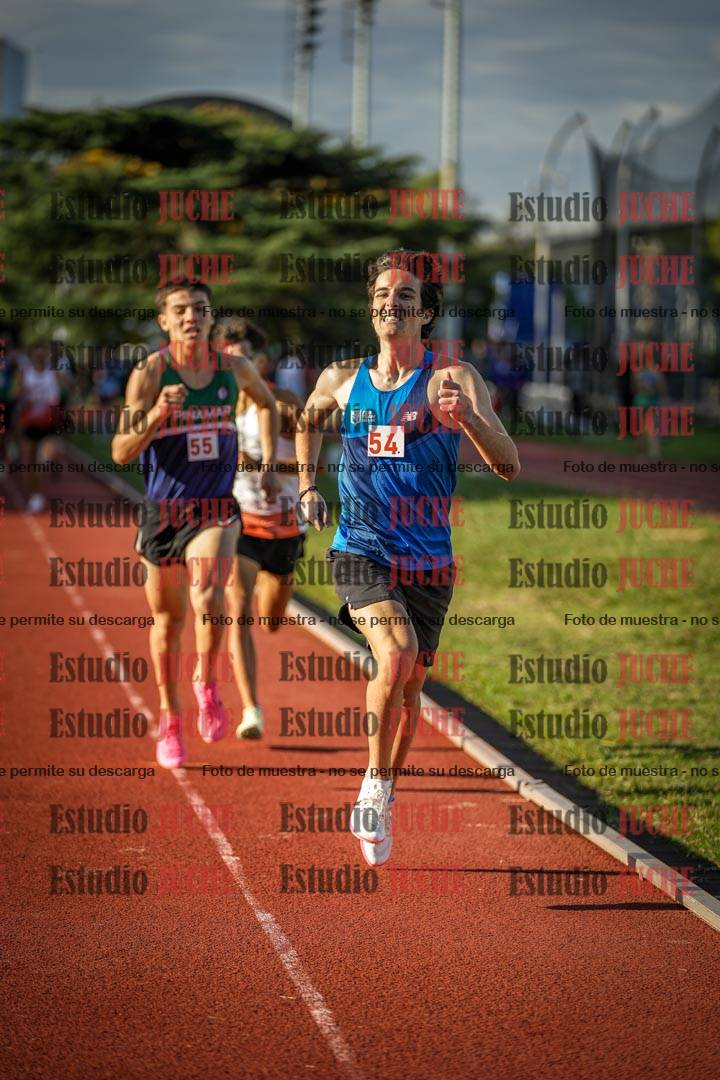 Fotos de los 1500 m llanos de varones