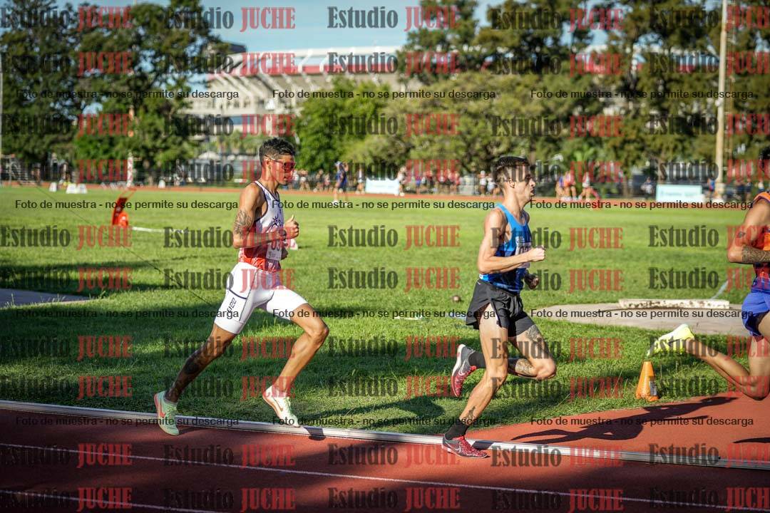 Fotos de los 1500 m llanos de varones