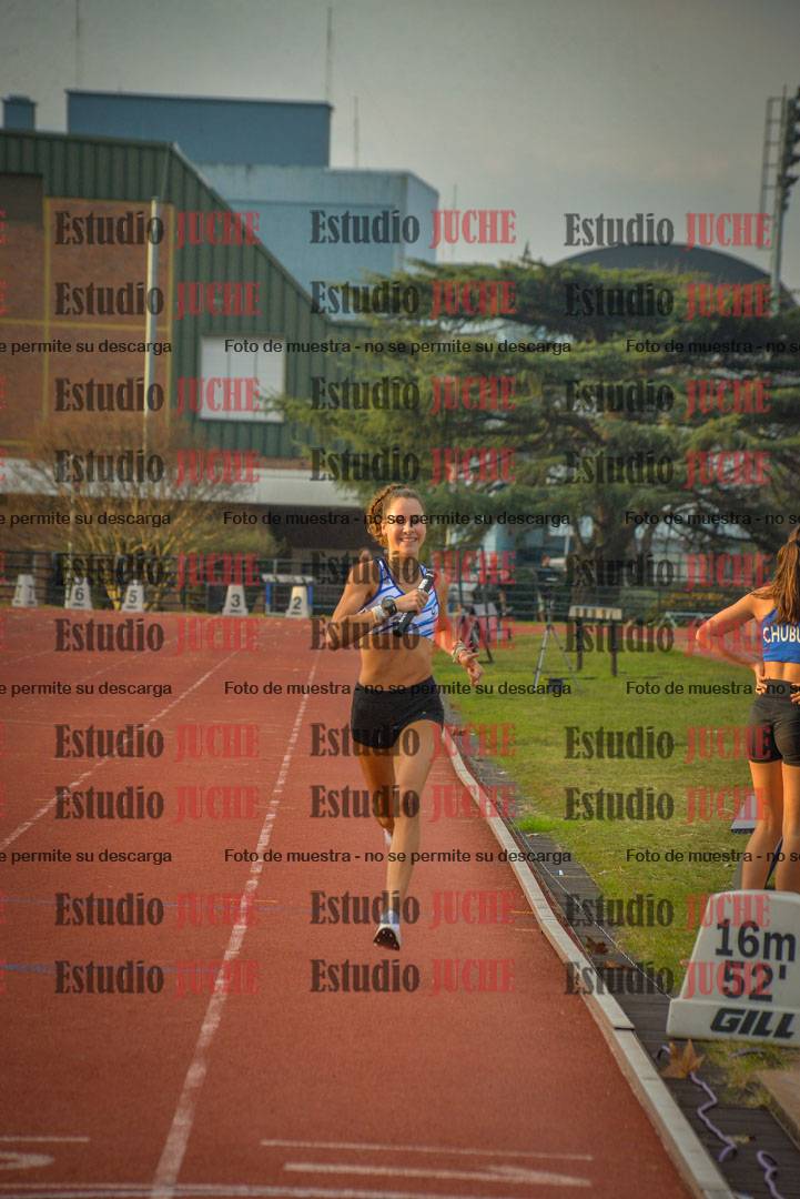 Fotos de las postas 4x400 m llanos de mujeres