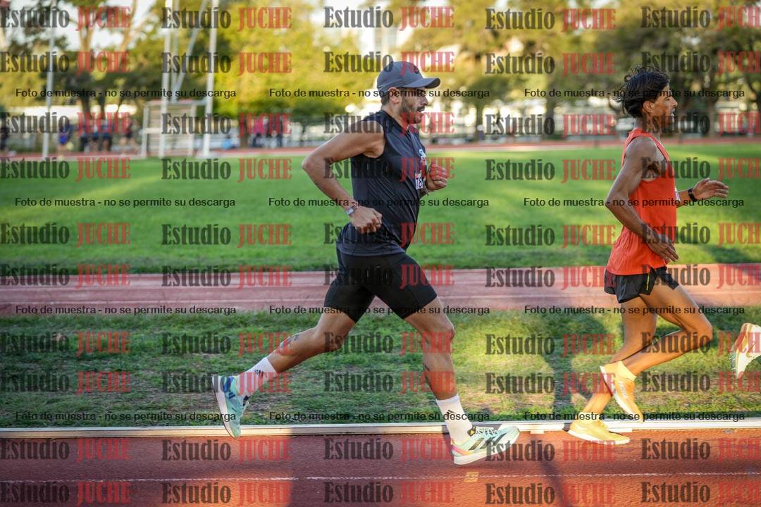 Fotos de los 3000 m llanos de varones