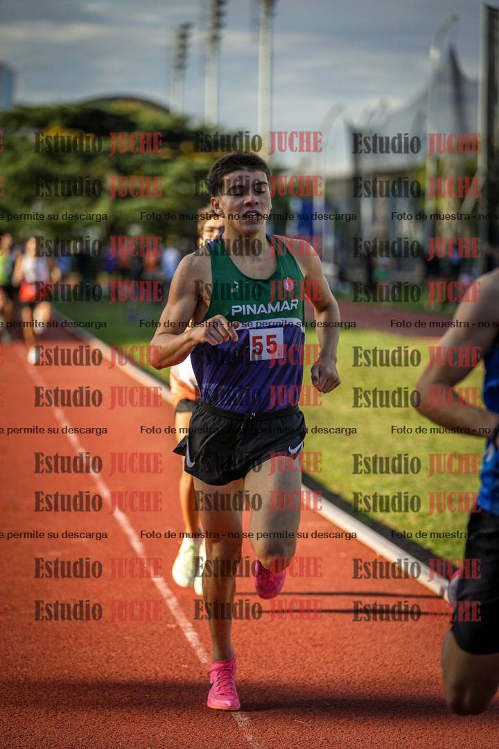 Fotos de los 1500 m llanos de varones