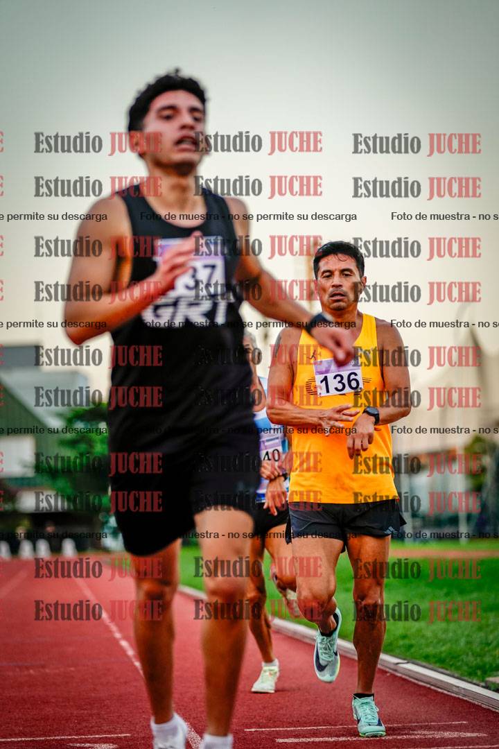 Fotos de los 1500 m llanos de varones