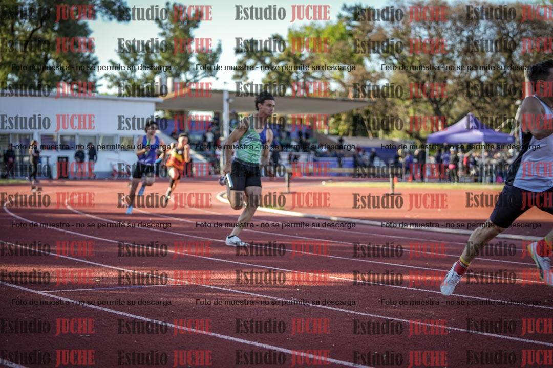 Fotos de las Postas 4x100 m de varones
