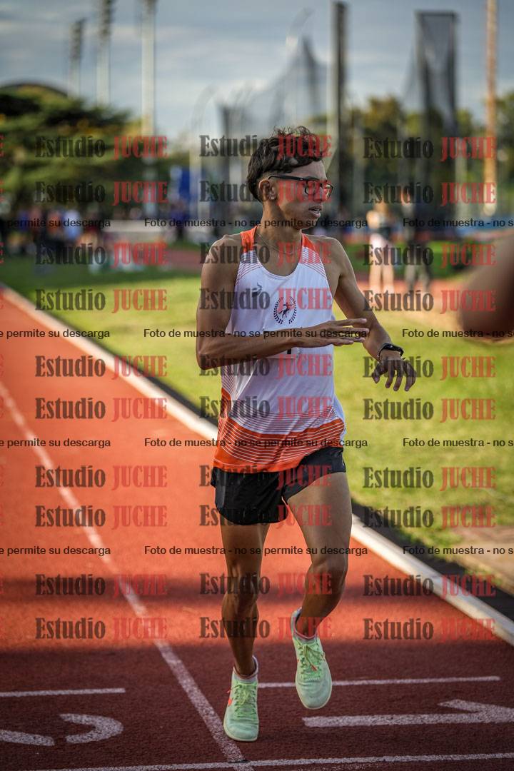 Fotos de los 1500 m llanos de varones