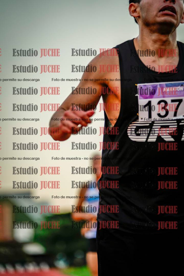 Fotos de los 1500 m llanos de varones