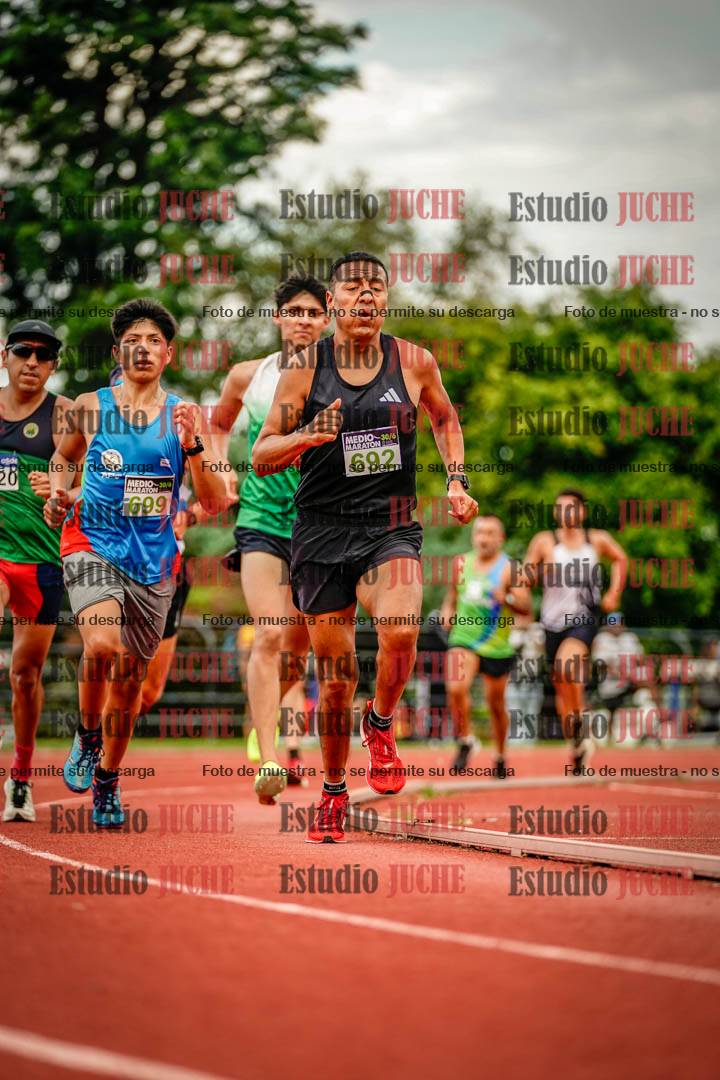 Fotos de los 3000 m de varones