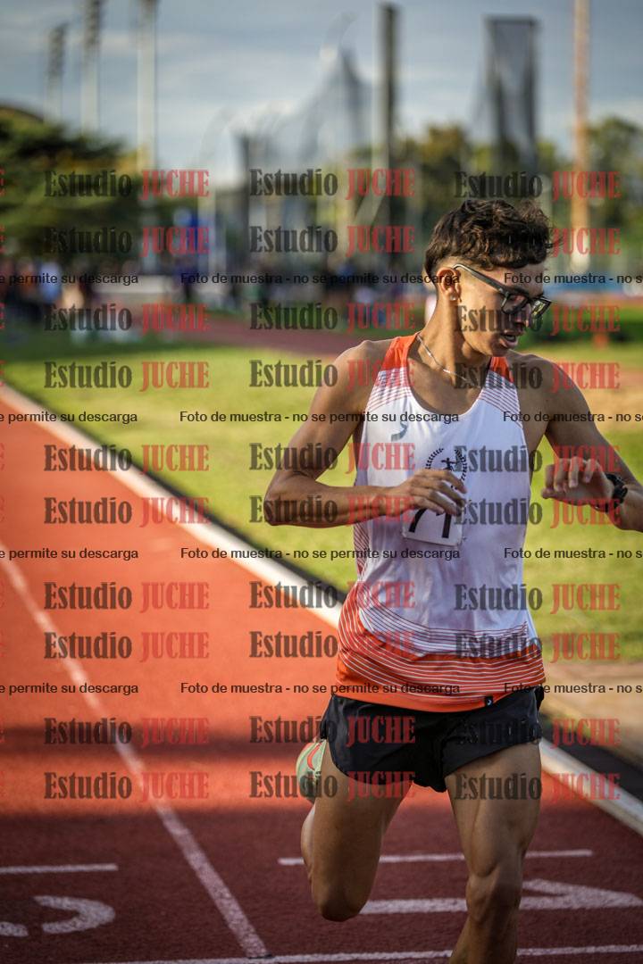 Fotos de los 1500 m llanos de varones