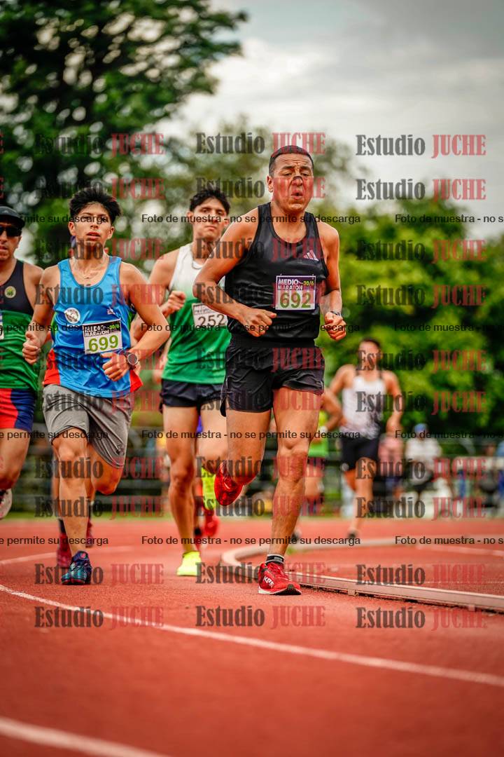 Fotos de los 3000 m de varones