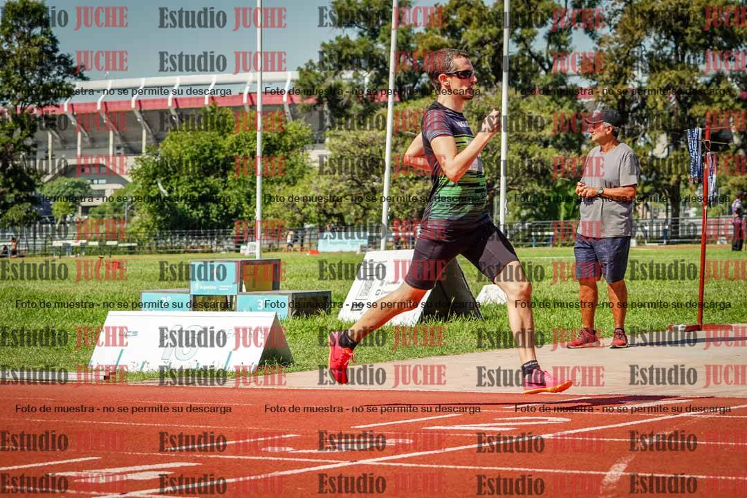 Fotos de los 800 m llanos de varones