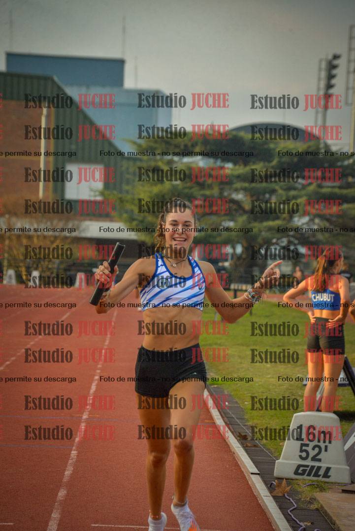 Fotos de las postas 4x400 m llanos de mujeres