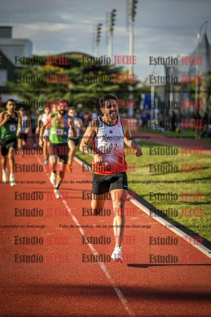 Fotos de los 1500 m llanos de varones