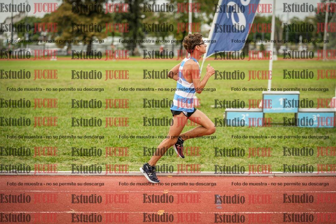 Fotos de los 3000 m llanos de varones