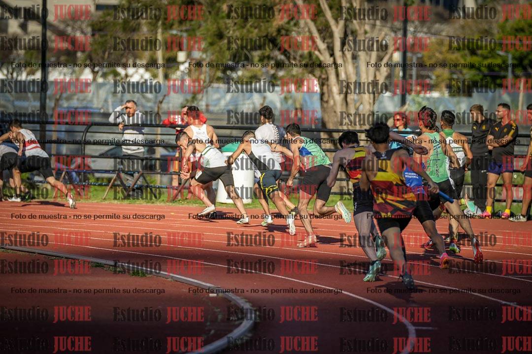 Fotos de las Postas 4x100 m de varones