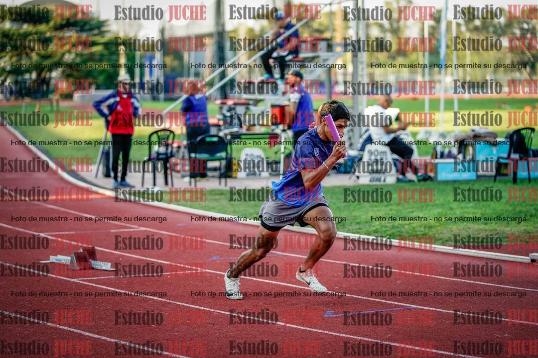 Fotos de los relevos 4x100 m de varones