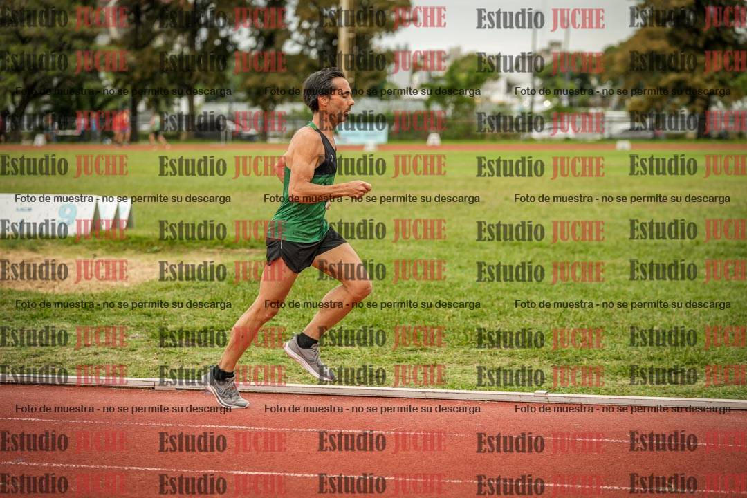Fotos de los 3000 m llanos de varones