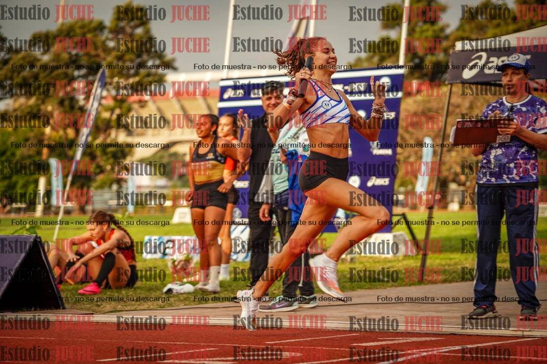 Fotos de las postas 4x400 m llanos de mujeres