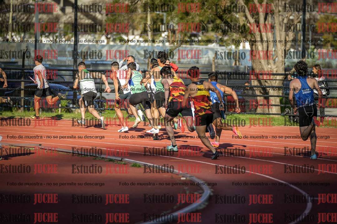 Fotos de las Postas 4x100 m de varones