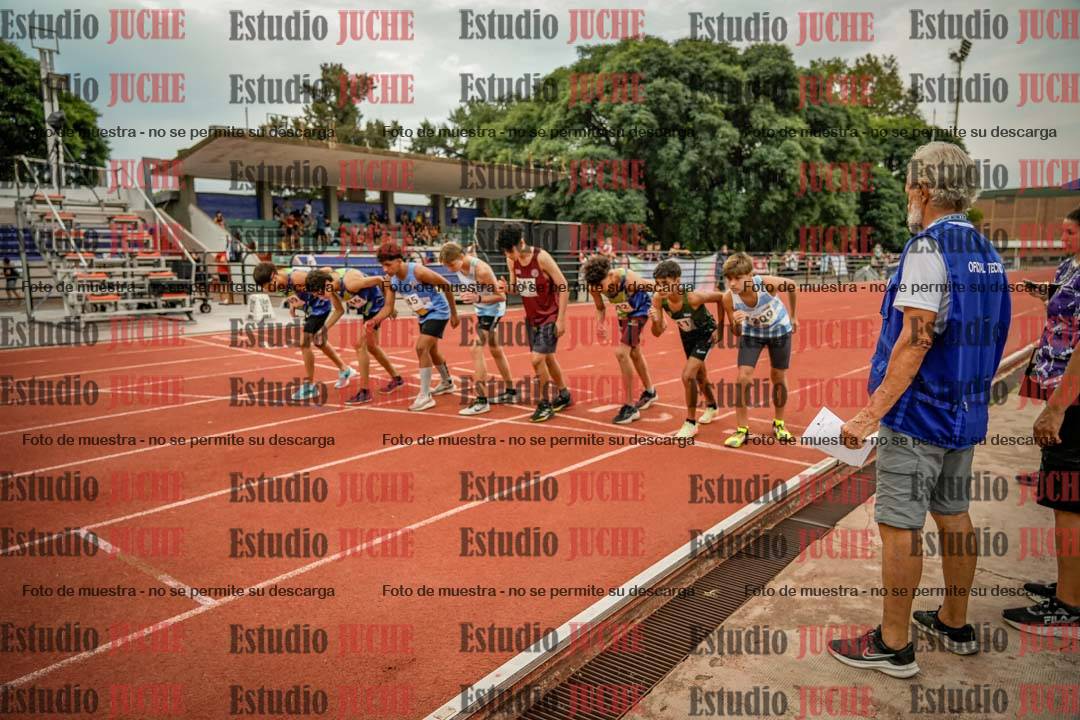 Fotos de los 2400 m de varones