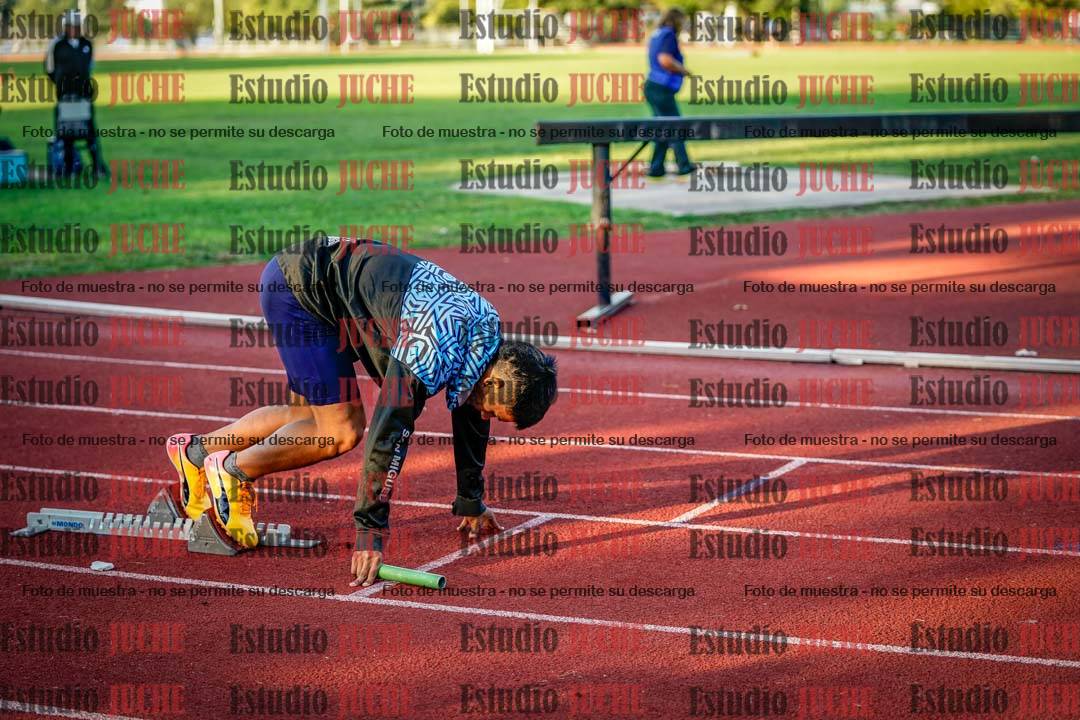 Fotos de los relevos 4x100 m de varones
