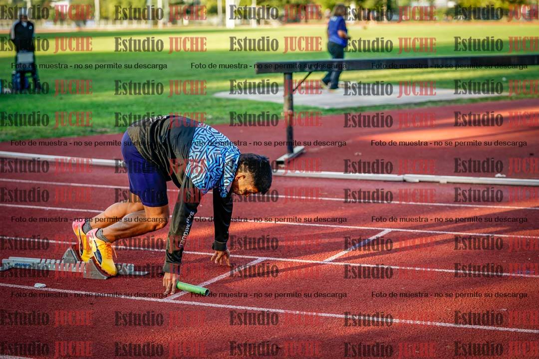 Fotos de los relevos 4x100 m de varones