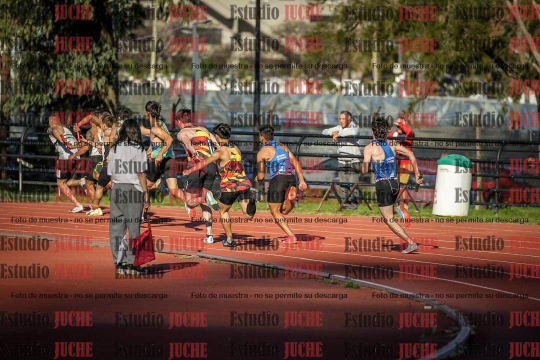 Fotos de las Postas 4x100 m de varones
