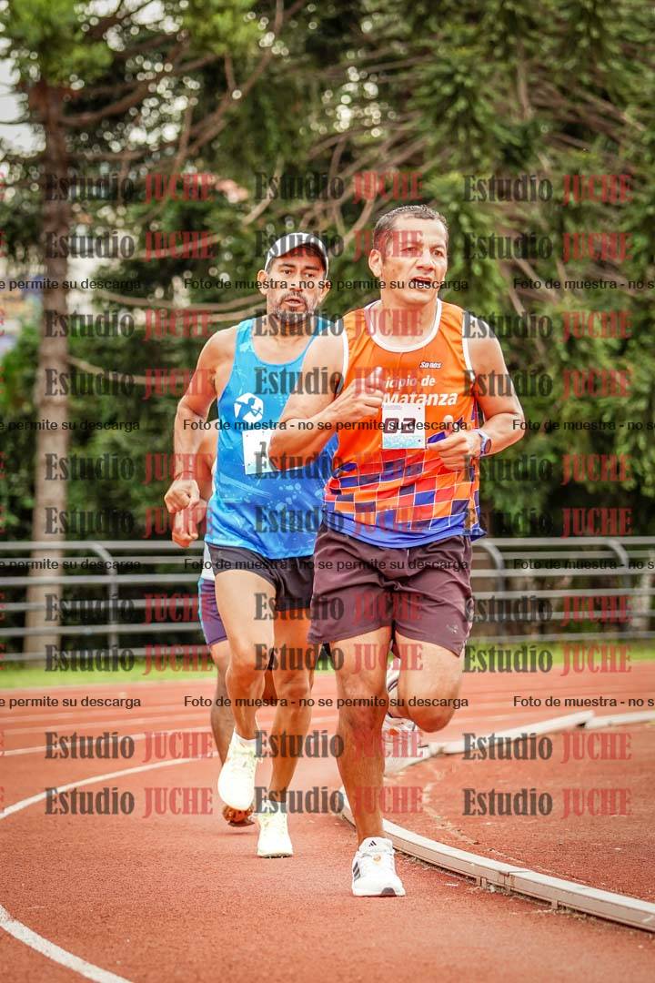 Fotos de los 3000 m llanos de varones