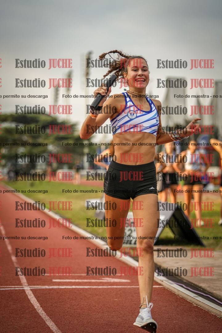 Fotos de las postas 4x400 m llanos de mujeres