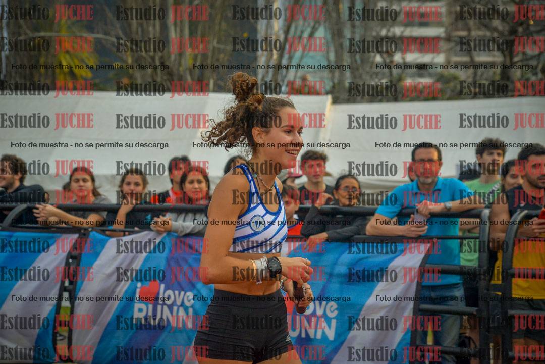 Fotos de las postas 4x400 m llanos de mujeres
