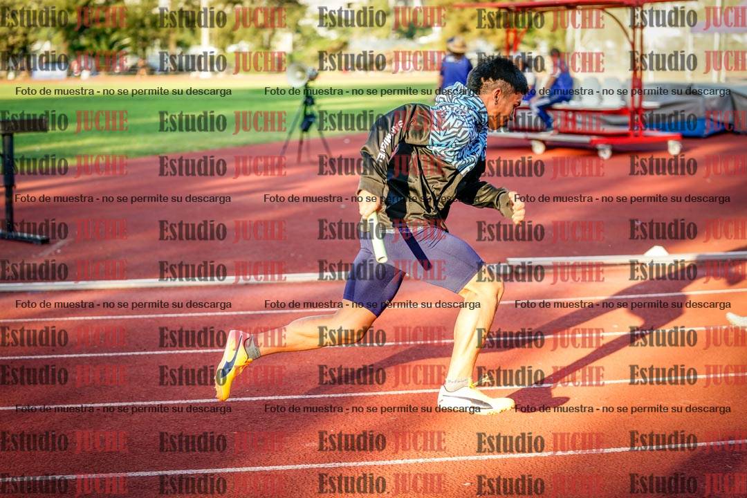 Fotos de los relevos 4x100 m de varones