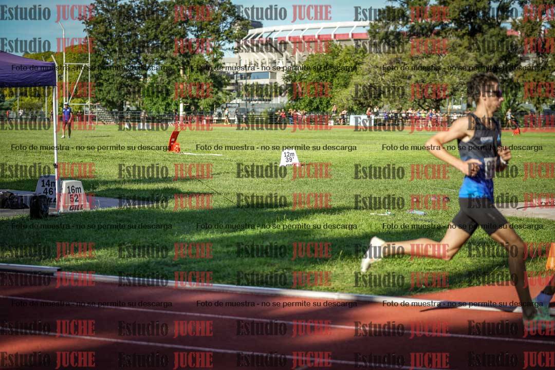 Fotos de los 1500 m llanos de varones
