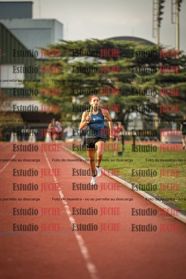 Fotos de las postas 4x400 m llanos de mujeres