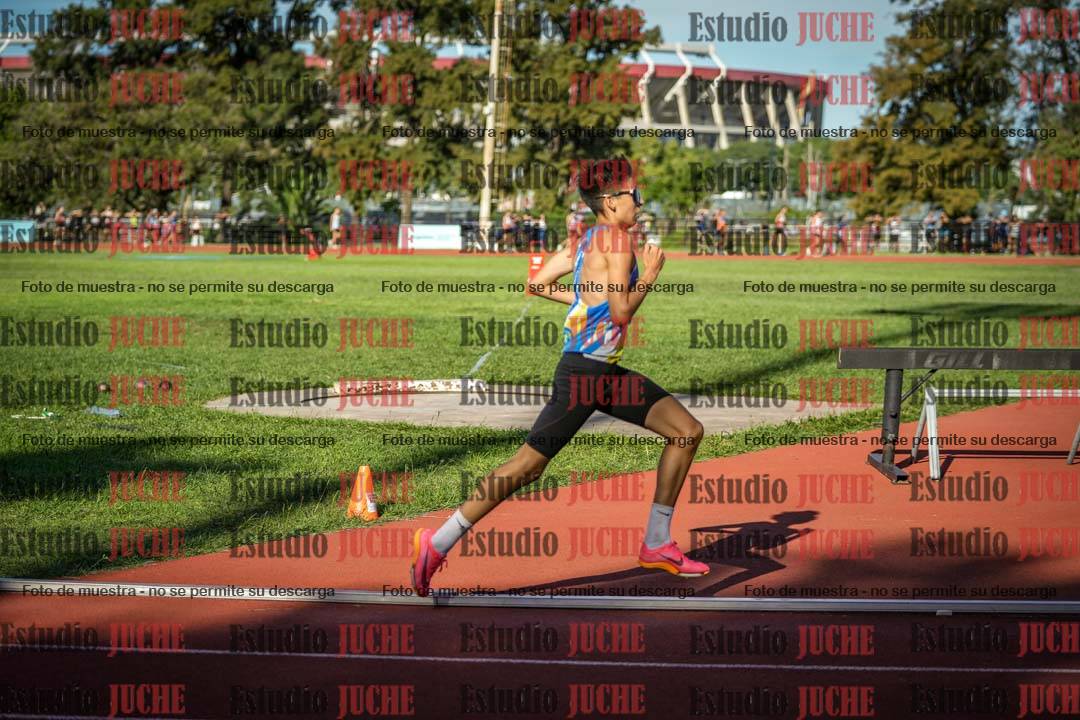 Fotos de los 1500 m llanos de varones