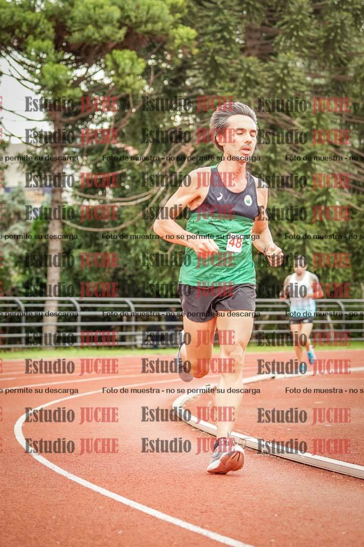Fotos de los 3000 m llanos de varones