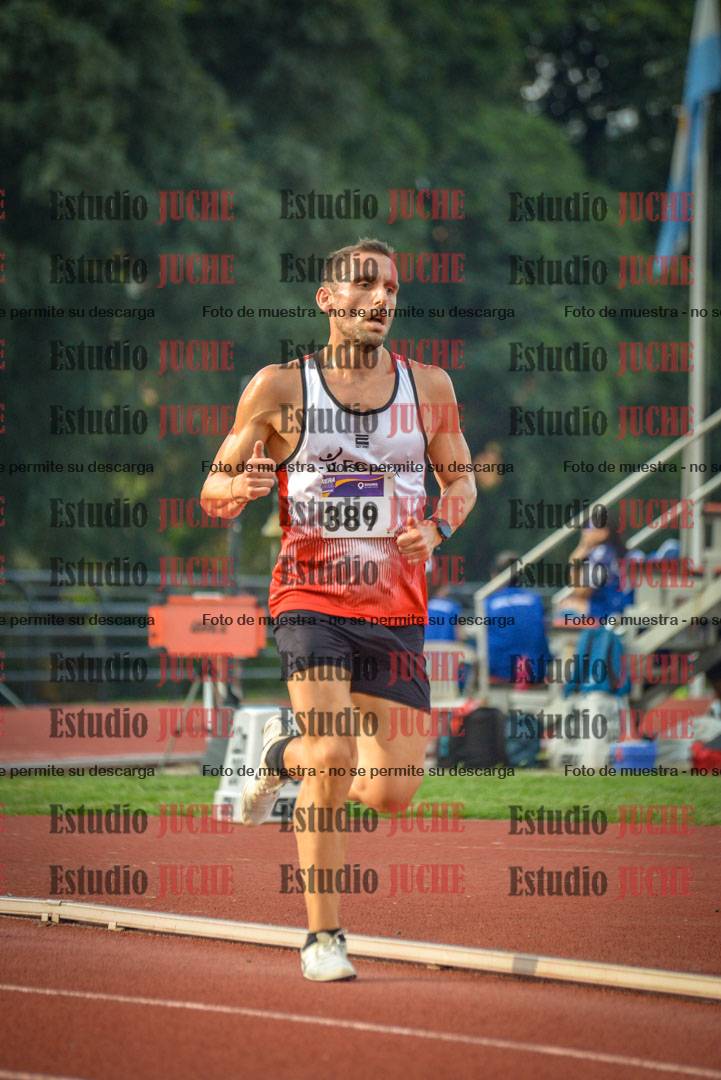 Fotos de los 3000 m llanos de varones