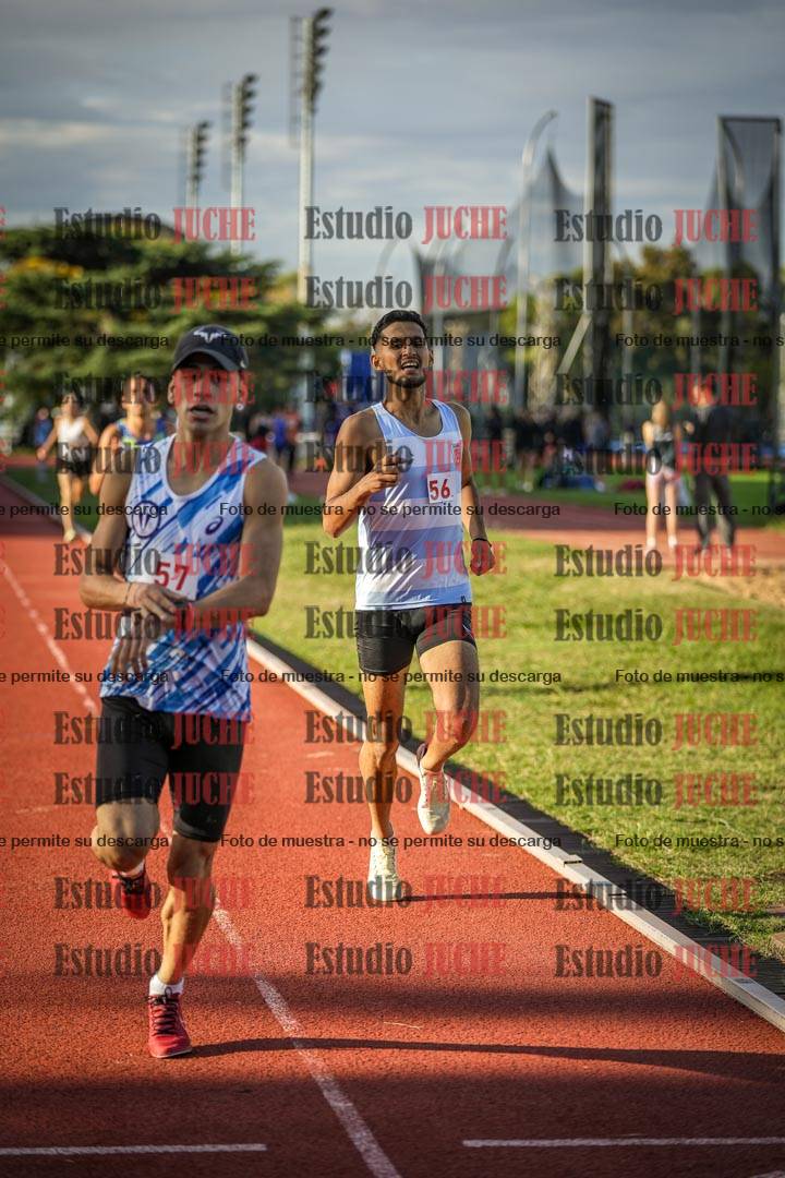 Fotos de los 1500 m llanos de varones