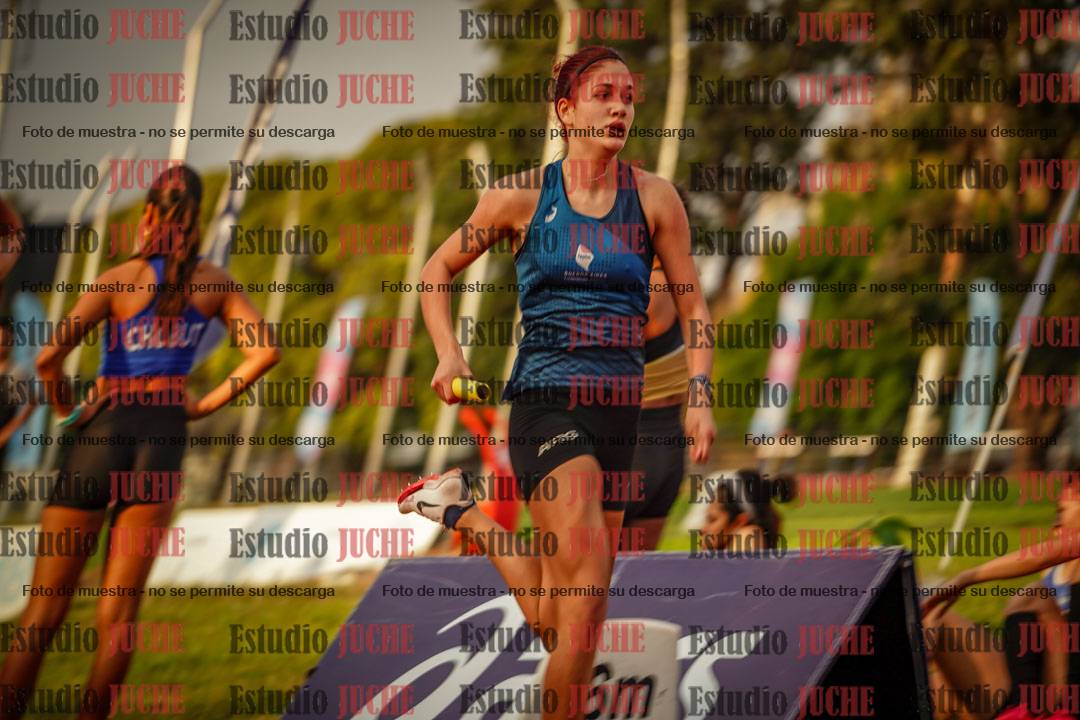 Fotos de las postas 4x400 m llanos de mujeres