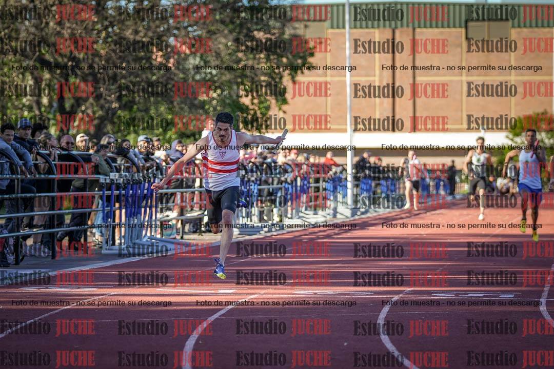 Fotos de las Postas 4x100 m de varones