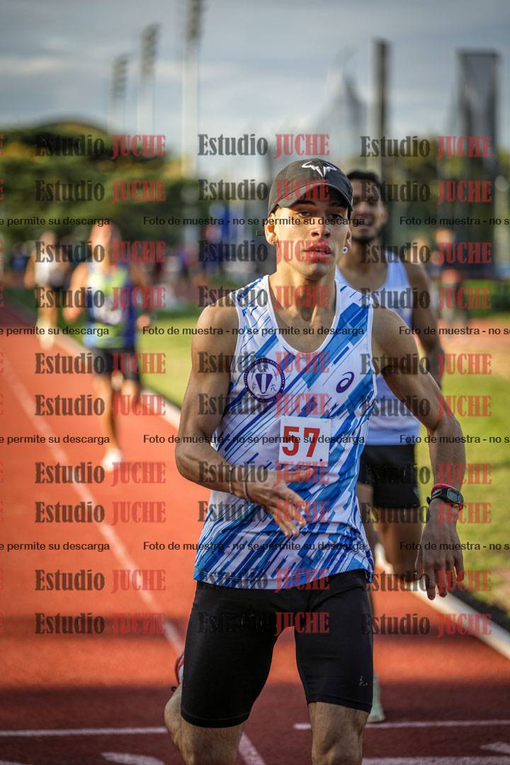 Fotos de los 1500 m llanos de varones