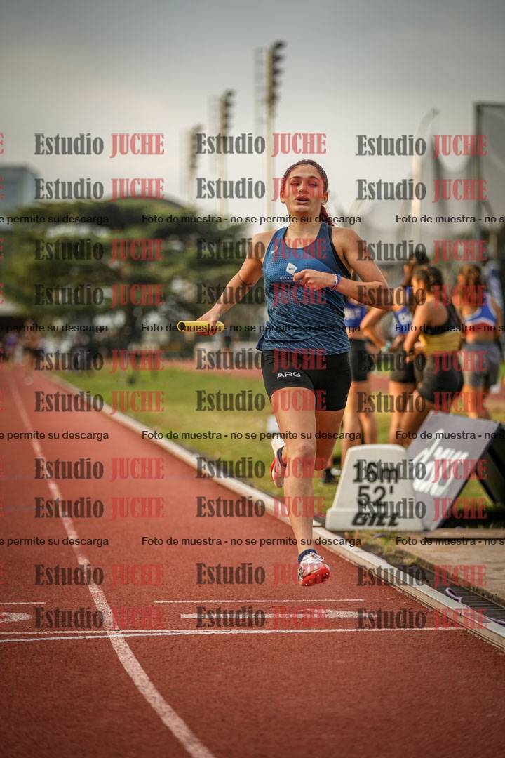 Fotos de las postas 4x400 m llanos de mujeres