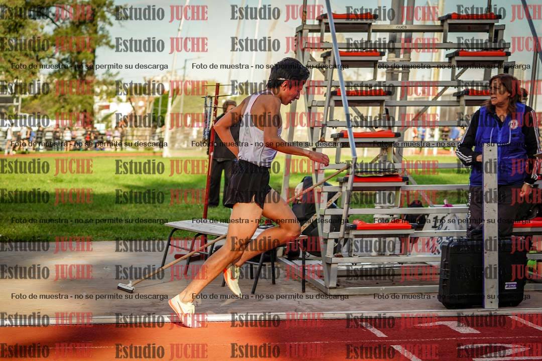 Fotos de los 1500 m llanos de varones