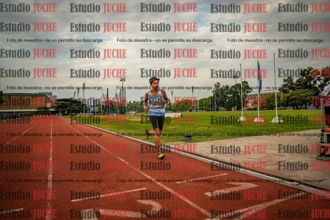 Fotos de los 2400 m de varones
