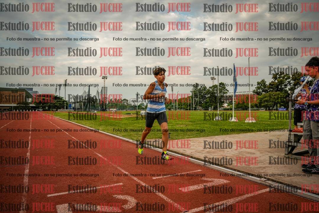 Fotos de los 2400 m de varones