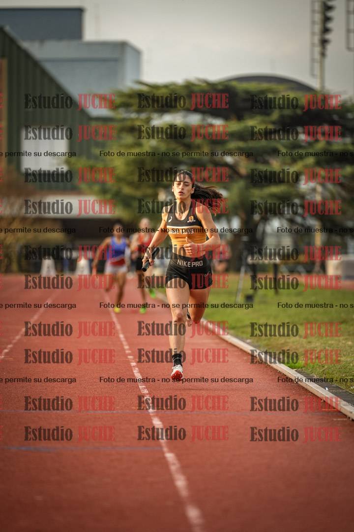 Fotos de las postas 4x400 m llanos de mujeres