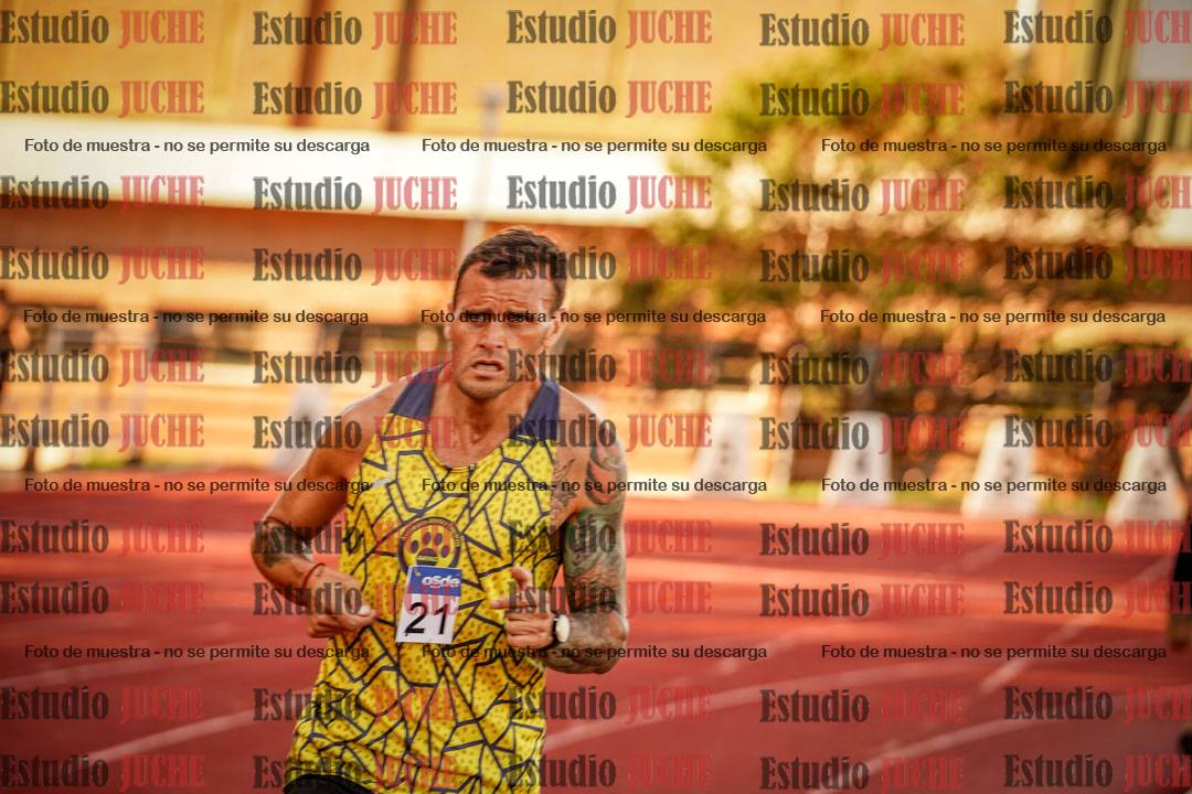 Fotos de los 3000 m llanos de varones
