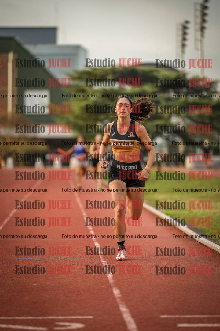 Fotos de las postas 4x400 m llanos de mujeres