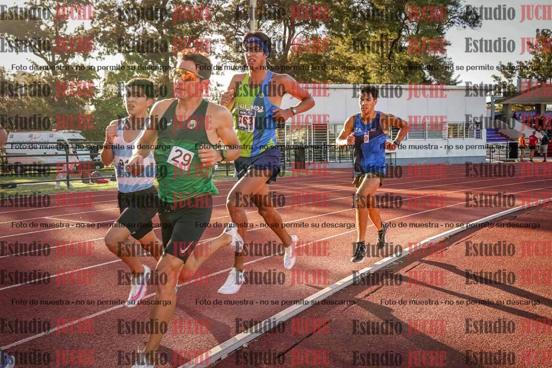 Fotos de los 3000 m llanos de varones